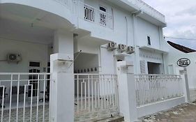 Reddoorz Syariah At Jalan Godean